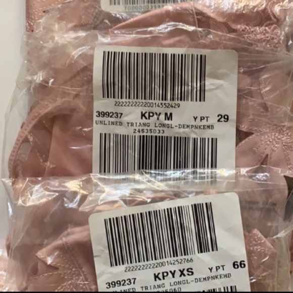 Victoria’s Secret Floral Embroidered Bralette - Picture 14 of 14